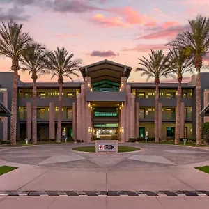 Western Sundial 3* Scottsdale